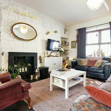 The Bakehouse Villa Seahouses Exterior photo