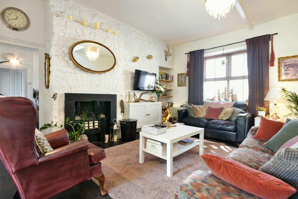 The Bakehouse Villa Seahouses Exterior photo