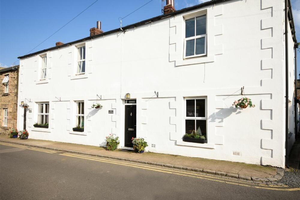 The Bakehouse Villa Seahouses Exterior photo